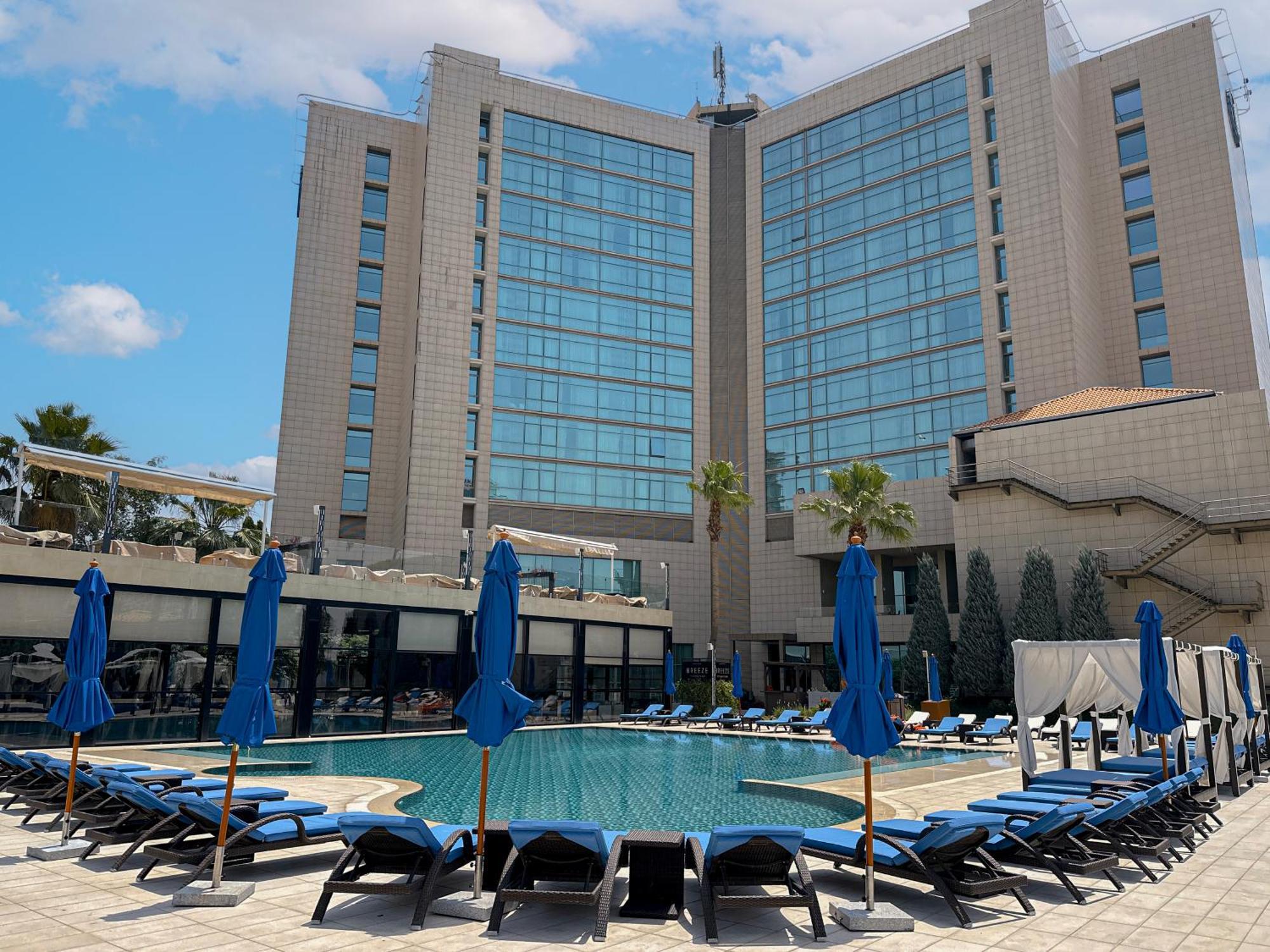 Erbil Rotana Hotel Bagian luar foto